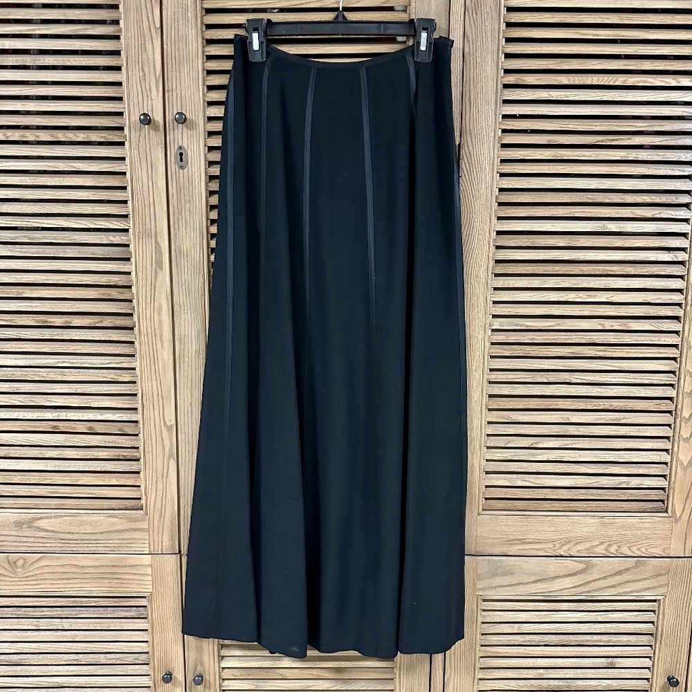 Vintage Ralph Ralph Lauren Long Black Wool Skirt with Silk Piping Size 4